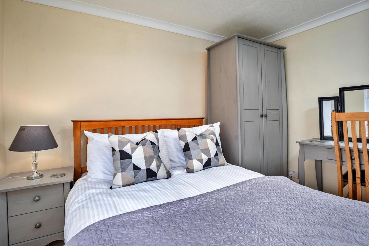 Finest Retreats - Cloggers Cottage Darley 외부 사진