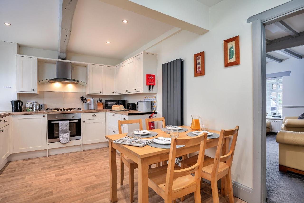 Finest Retreats - Cloggers Cottage Darley 외부 사진