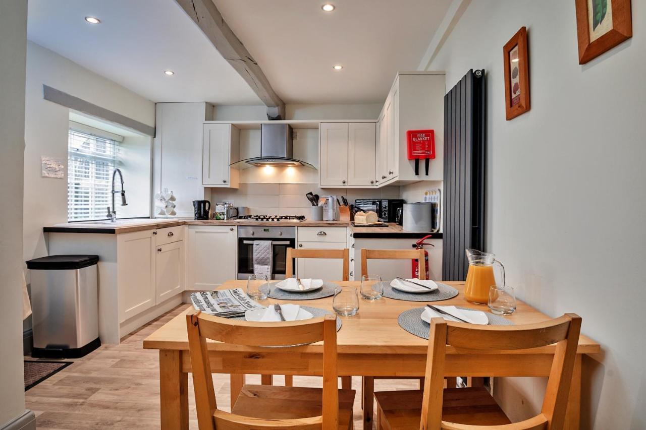 Finest Retreats - Cloggers Cottage Darley 외부 사진